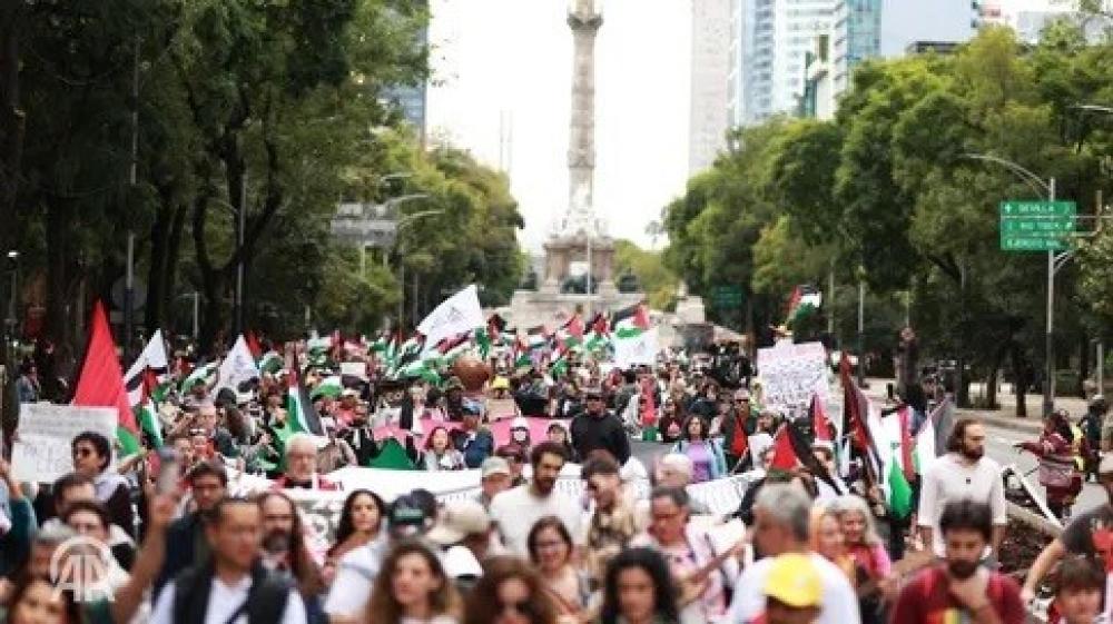 آلاف يتظاهرون في تشيلي دعماً لفلسطين ورفضًا لتسليح "إسرائيل"